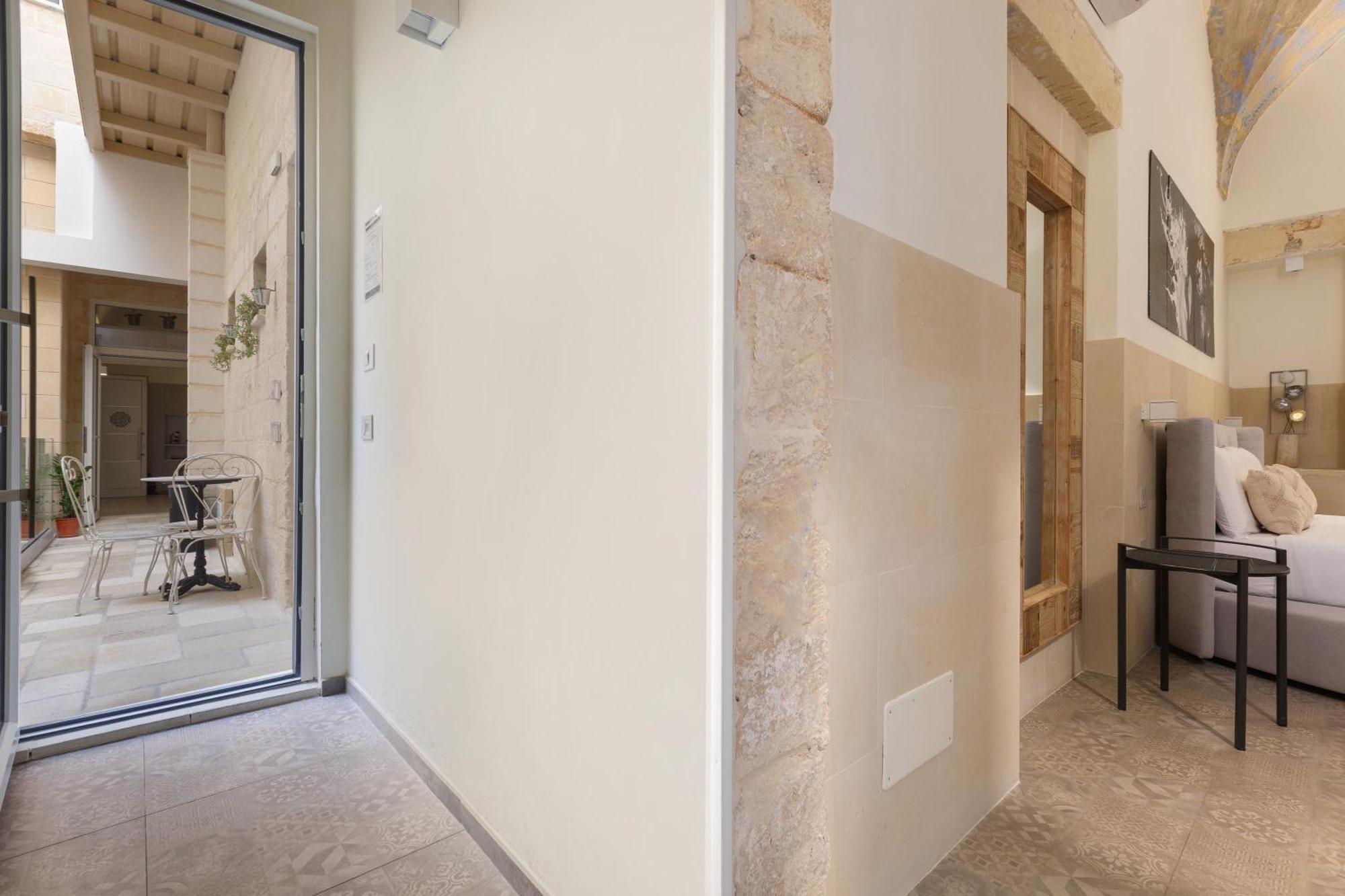 Hotel Liberty Barocco Lecce Exterior foto